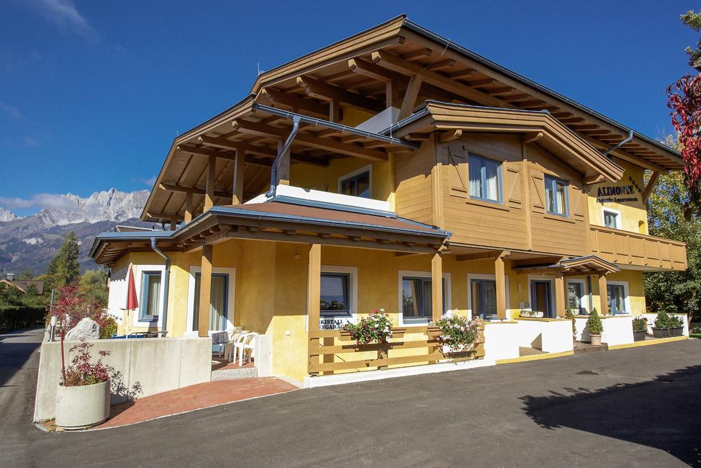 Alimonte Romantic Appartements Sankt Johann in Tirol Exterior photo